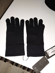 MEESTE ARMANI A X KINDAD L/XL . ORIGINAALID ! (1 foto / 1)