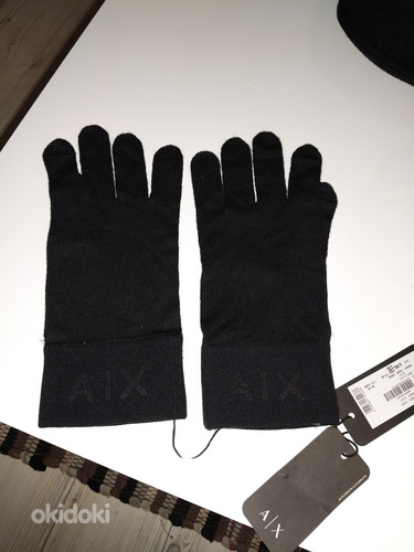 MEESTE ARMANI A X KINDAD L/XL . ORIGINAALID !