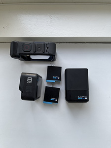 GoPro Hero 8 Black + lisatarvikud (1 foto / 3)