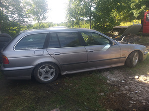 BMW 525tds varuosadeks (1 foto / 3)