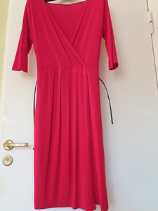 Платье сочно-красного цвета с ремешком № 38.