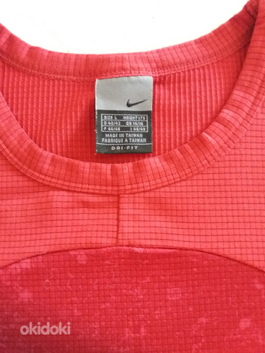 Топ насыщенно-бордового цвета бренда "Nike". Размер M, S. (фото #3)