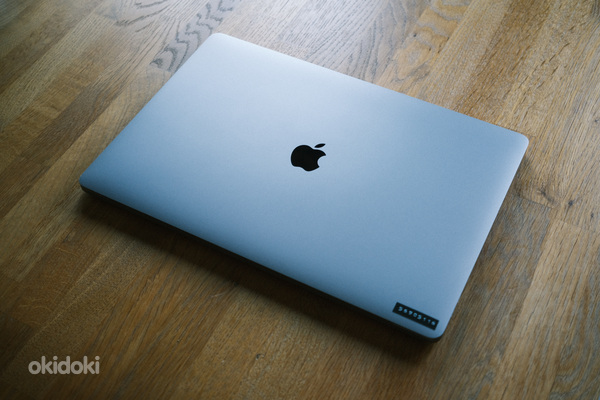 Apple Macbook Pro 16" i9 1TB SSD 8-core Laptop (foto #1)