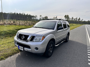 Nissan Pathfinder 4.0 201kW suurepärases seisukorras (1 foto / 9)