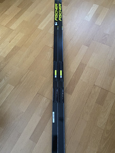 Müüa klassikasuusad Fischer Twin Skin Comp. (2 foto / 6)