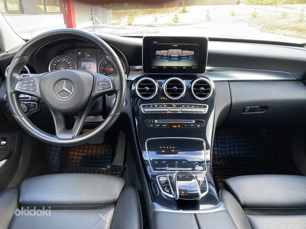 Mercedes -Benz C200 Business Plus (foto #9)