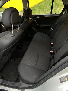 Mercedes-Benz C 220 2.1 110kW (12 foto / 12)