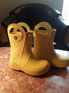 Резиновые сапоги Crocs C12.