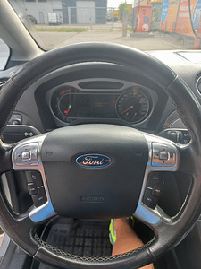 Ford S-Max 2008 .92kw (4 foto / 8)