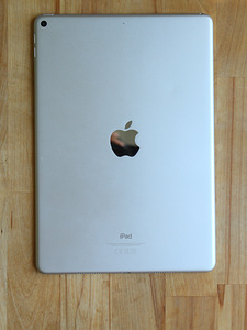 Apple iPad Air 3 64GB (2 foto / 7)