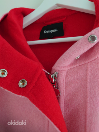Розовое пальто с капюшоном Desigual, размер M (фото #6)