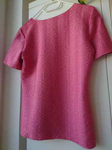Emporio Armani tekstuuriga roosa topp suurusele 38 (34-36) (4 foto / 10)