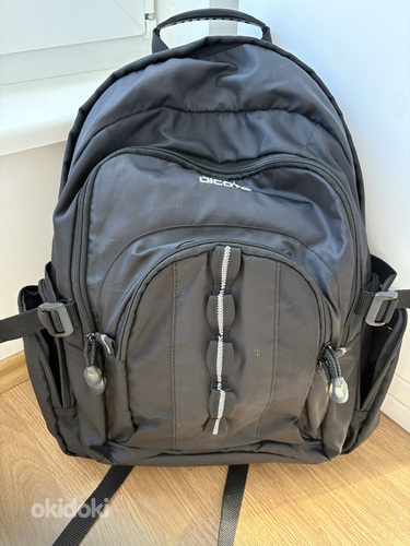 Рюкзак Dicota для ноутбука 14-15,6", с чехлом.
