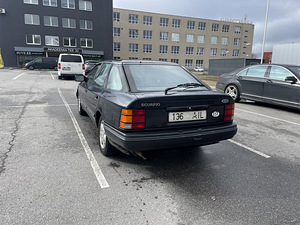 Ford Scorpio (6 фото из 7)
