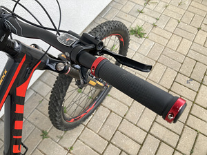 Maastikuratas Giant Stance (8 foto / 9)
