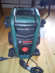 Bosch universalaquatak 135 (2 фото из 5)