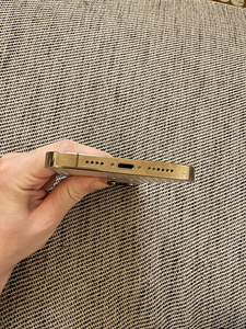 iPhone 13 pro max 256gb (2 foto / 3)