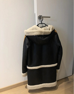 Coach дубленка (3 фото из 4)