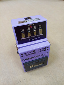 BOSS DC-2W DIMENSION CHORUS (3 foto / 4)