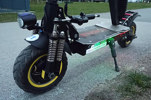 Müüa uuendatud elektritõukeratas BEASTER SCOOTER bs11 (4 foto / 4)