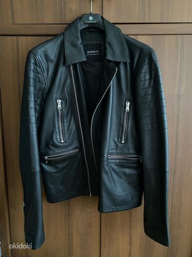 Barneys Originals S nahktagi
