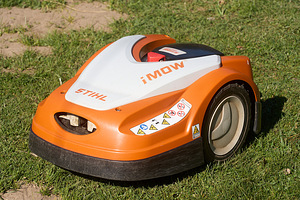 Robotniiduk Stihl iMOW RMI 422 (1 foto / 5)
