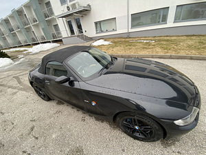 M/V BMW Z4 2.5i (11 foto / 15)
