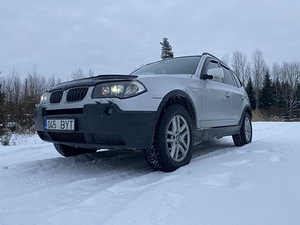 BMW X3 e83 M57 manuaal (2 foto / 11)