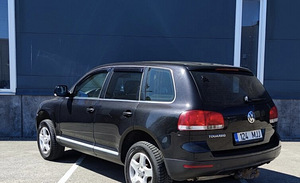 Volkswagen Touareg (3 foto / 9)