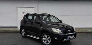 Toyota RAV 4 (1 foto / 9)