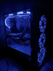 Mänguriarvuti RTX 3080 Waterforce (1 foto / 3)