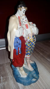 Portselanist figuriin maiümbrus (2 foto / 3)