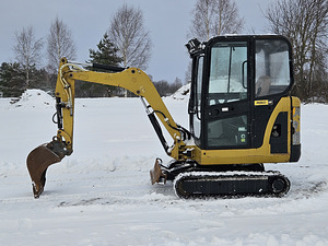 ЭКСКАВАТОР CAT 301.8 (5 фото из 10)