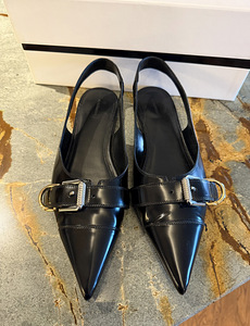Nahast kingad Givenchy baleriinad 38,5 (5 foto / 6)