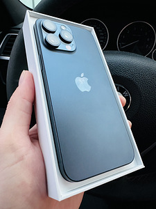iPhone 15 Pro Max 256GB Titanium Blue (1 foto / 2)