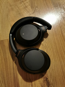 Sony WH-1000XM3 juhtmevabad mürasummutavad kõrvaklapid (2 foto / 4)
