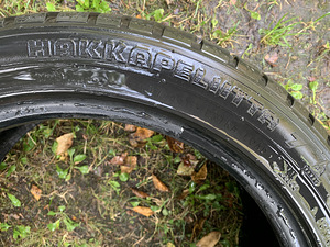Nokian Hakkapeliitta 225/45 R17 - б/у ! (3 фото из 7)