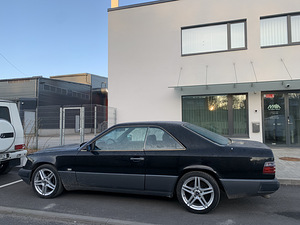MB - CE 124 1989 300 авт! (13 фото из 13)