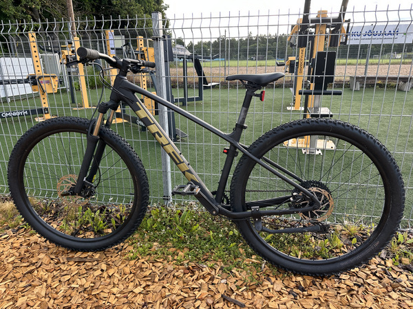 Trek Marlin 4 29” M - рама! Как новый!