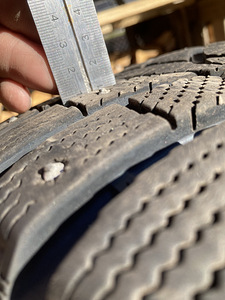 Talverehv 225/45 r17 (2 foto / 5)