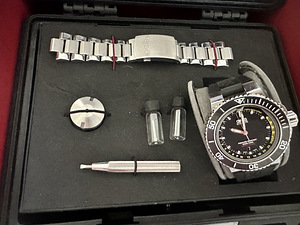 Oris Aquis Depth Gauge. (2 фото из 3)