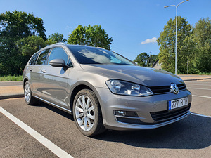 Продается Volkswagen Golf (3 фото из 10)
