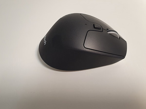 Logitech M720 Triathlon juhtmevaba hiir (3 foto / 4)