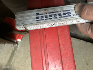 Zarjadnoe ustroistvo s 4emodanom Hilt Makita (6 foto / 8)