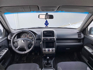 Honda CR-V 2.0 110kW 4X4 (6 foto / 8)