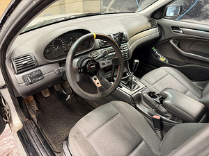 BMW 320d 3.0d 135kw manuaal (6 foto / 7)