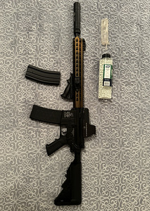 Карабин M4 (Airsoft) (1 фото из 4)