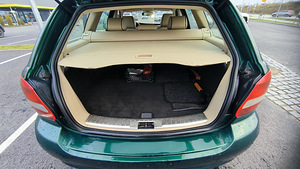Jaguar X-Type 2008 (9 foto / 10)