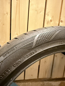 255/40 r18 suverehvid dot 4021 2tk (6 foto / 6)