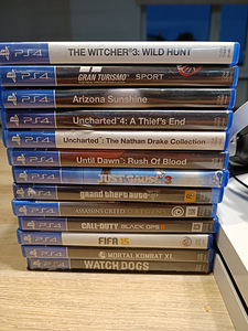 PlayStation 4 + PsVr набор с играми (2 фото из 2)